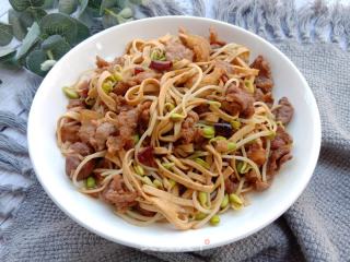 千张豆芽炒肉的做法步骤：9