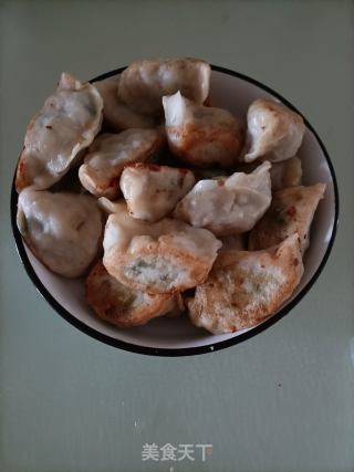 素馅豆芽煎饺的做法步骤：19