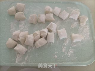 素馅豆芽煎饺的做法步骤：16