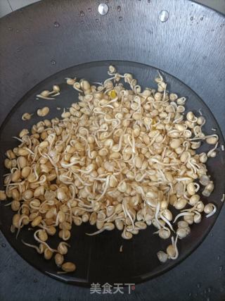 素馅豆芽煎饺的做法步骤：3