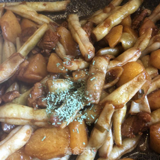 土豆炖豆角的做法步骤：17