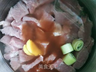 面包机制作肉松的做法步骤：1