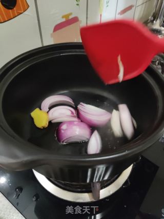 番茄排骨汤的做法步骤：3