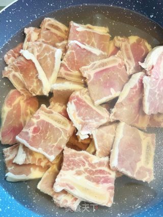 红烧牛仔骨的做法步骤：2