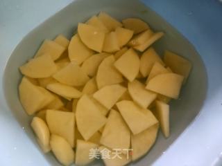 土豆辣子炒虾的做法步骤：2