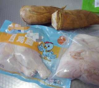 家常猪肚鸡的做法步骤：1