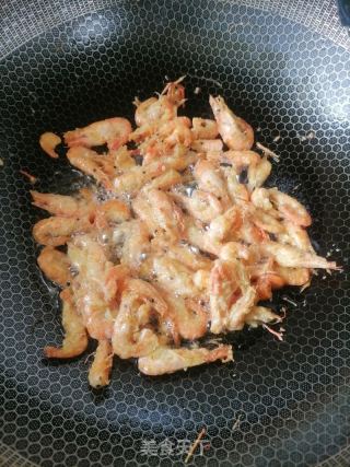 香酥小河虾的做法步骤：3