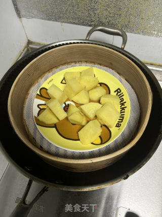自制健康土豆泥的做法步骤：1
