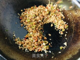 什锦酱油炒饭的做法步骤：10