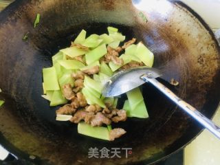青笋过油肉的做法步骤：6