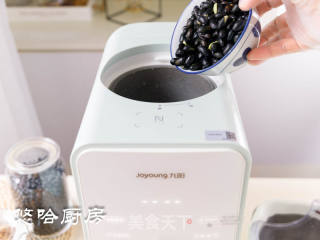 自制黑豆豆腐脑的做法步骤：3