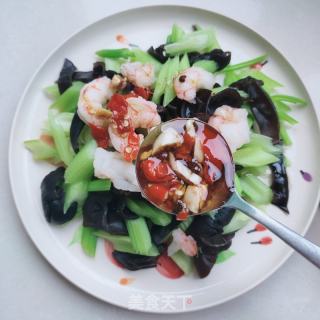 虾仁芹菜的做法步骤：8