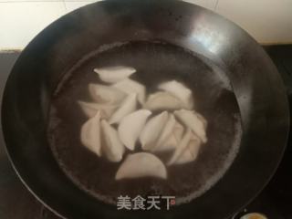 韭菜虾皮饺子的做法步骤：10