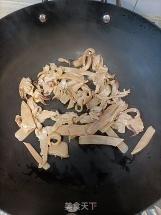 墨鱼花生粥的做法步骤：4