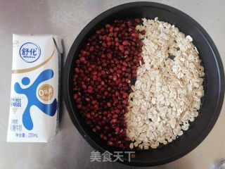 红豆燕麦牛奶的做法步骤：1