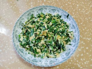 韭菜鸡蛋面的做法步骤：6