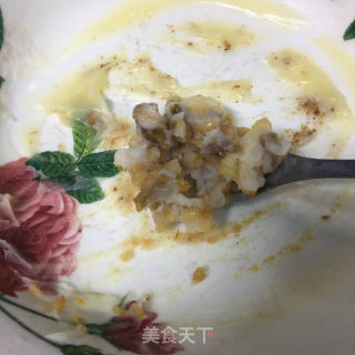 油渣炒有机花菜的做法步骤：3