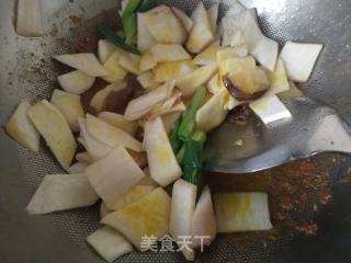 杏鲍菇炒肉的做法步骤：6