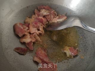 杏鲍菇炒肉的做法步骤：4