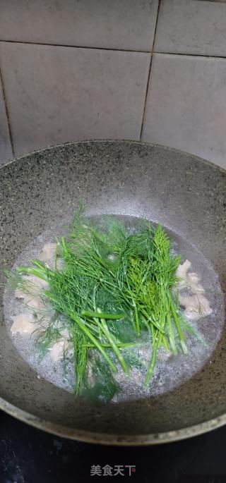 茴香苗瘦肉汤的做法步骤：7