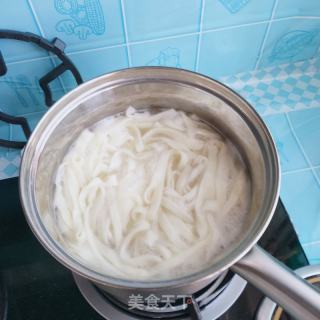 韭菜鸡蛋手擀面的做法步骤：7