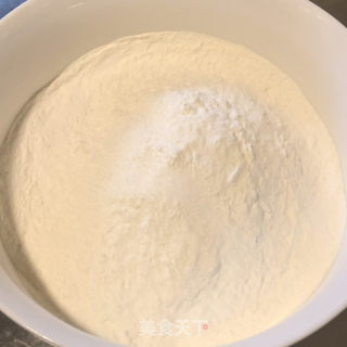 三鲜水饺的做法步骤：1