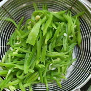 肉末炒芸豆丝的做法步骤：7