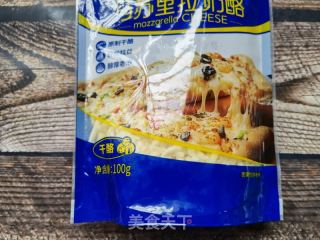 培根芒果吐司根披萨的做法步骤：5