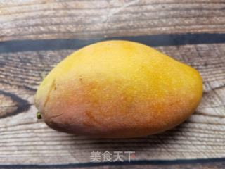 培根芒果吐司根披萨的做法步骤：2