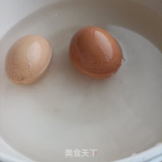 苦菊拌煮蛋的做法步骤：3