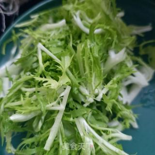 苦菊拌煮蛋的做法步骤：2