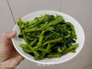 清炒空心菜的做法步骤：5