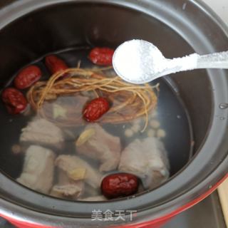 五指毛桃排骨汤的做法步骤：9