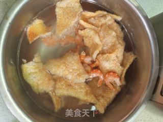 何小侠肉皮白菜的做法步骤：1