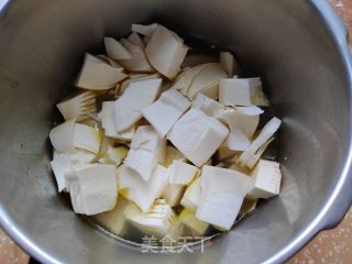 土鸡腌笃鲜的做法步骤：5