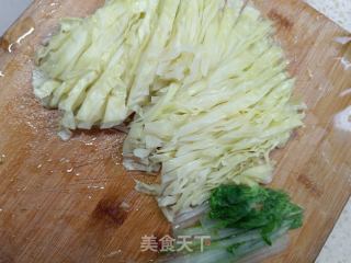 芹菜拌包菜的做法步骤：5