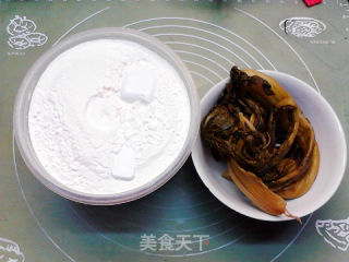 酸菜包子的做法步骤：1