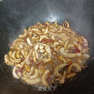 黄豆酱炒鱿鱼的做法步骤：6