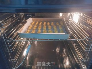 西班牙油条的做法步骤：10