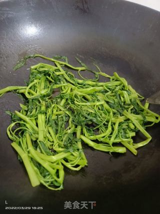 清炒博白空心菜的做法步骤：6