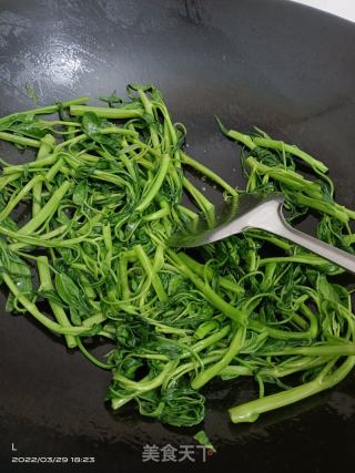 清炒博白空心菜的做法步骤：4
