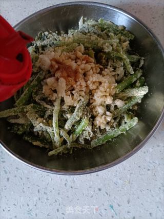 玉米面蒸茼蒿的做法步骤：8