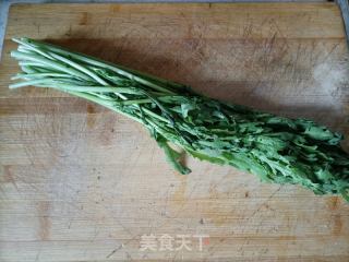 玉米面蒸茼蒿的做法步骤：1