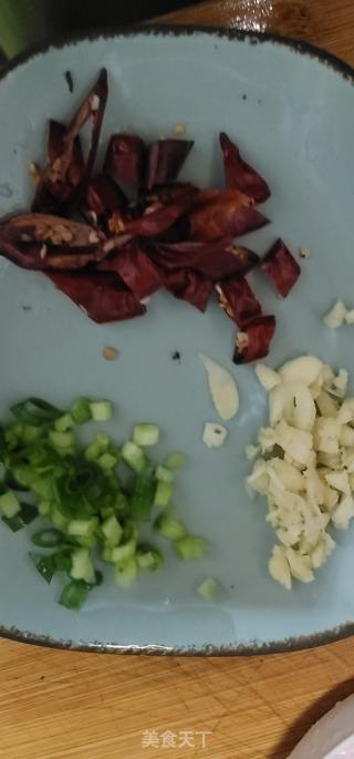 黑鱼片扒酸菜的做法步骤：10