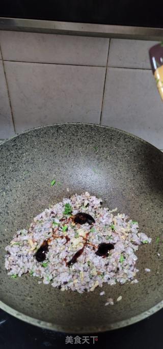 茴香肉末炒五谷饭的做法步骤：7