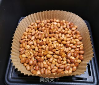 空气炸锅版炸花生米的做法步骤：8