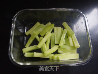 凉拌莴笋的做法步骤：6