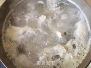 酱香排骨的做法步骤：3