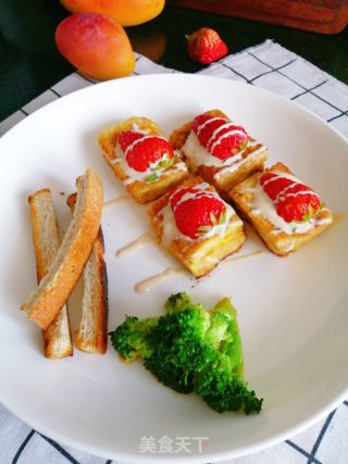 草莓酸奶西多士的做法步骤：10