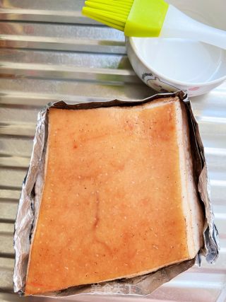 家庭版脆皮烧肉的做法步骤：9